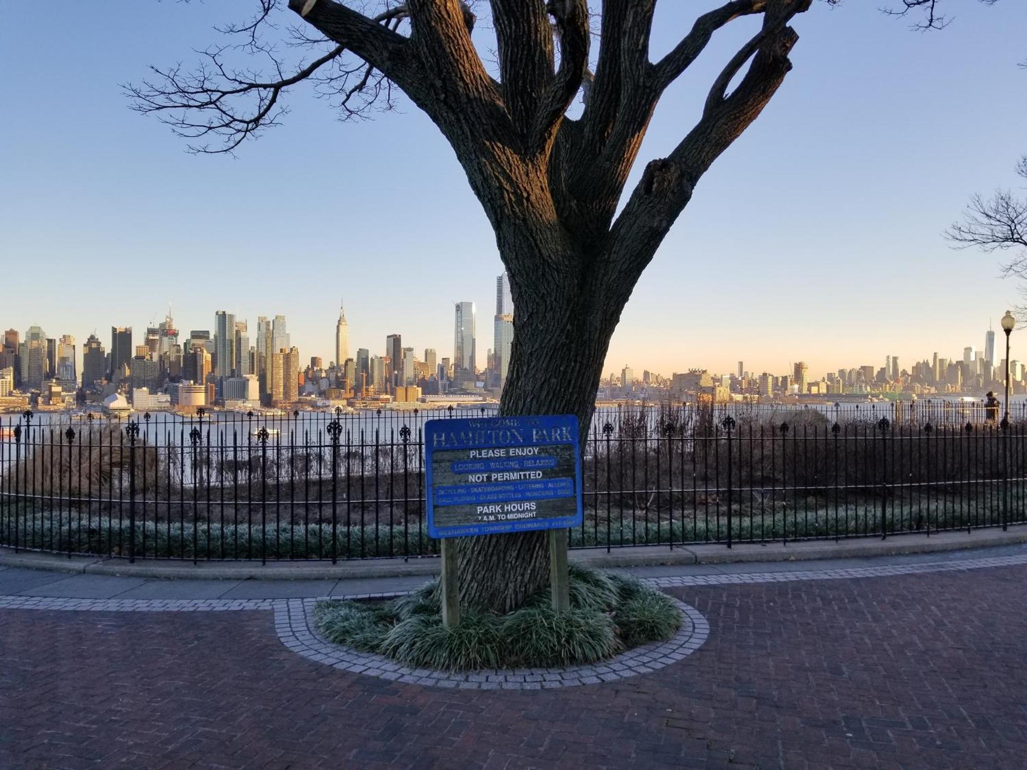 Cozy 250'sqf With Kitchenette And Private Bathroom Close To Time Square Nyc Apartment North Bergen